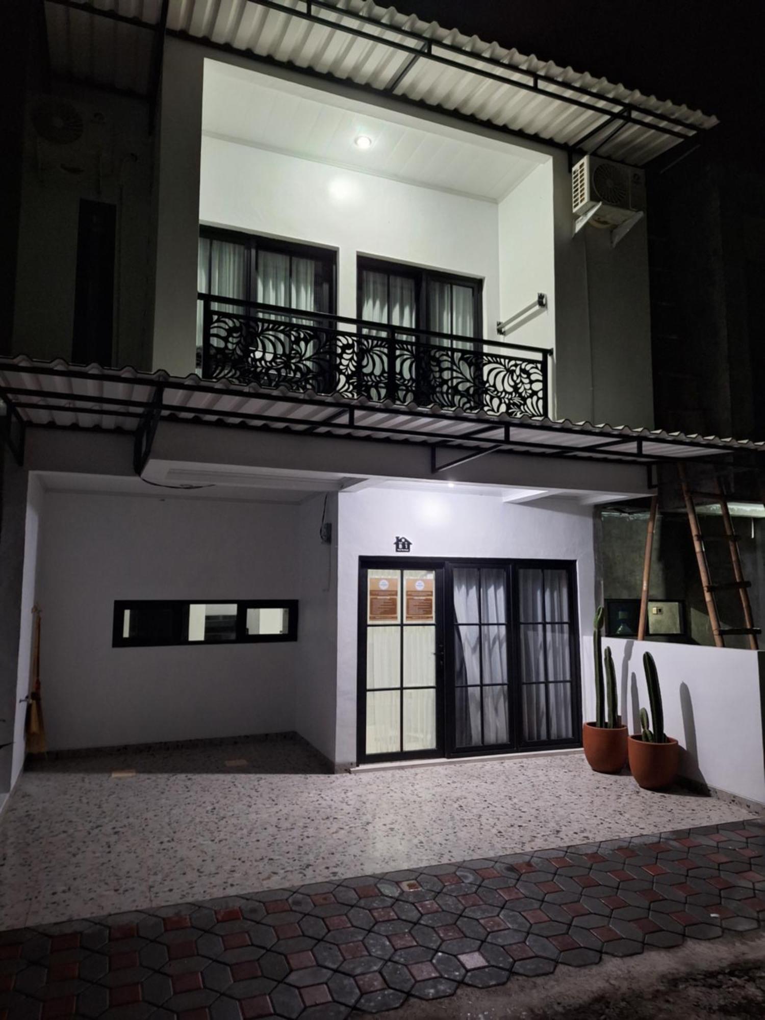 White House Royal Villa B1 Balong (Yogyakarta) Exterior foto